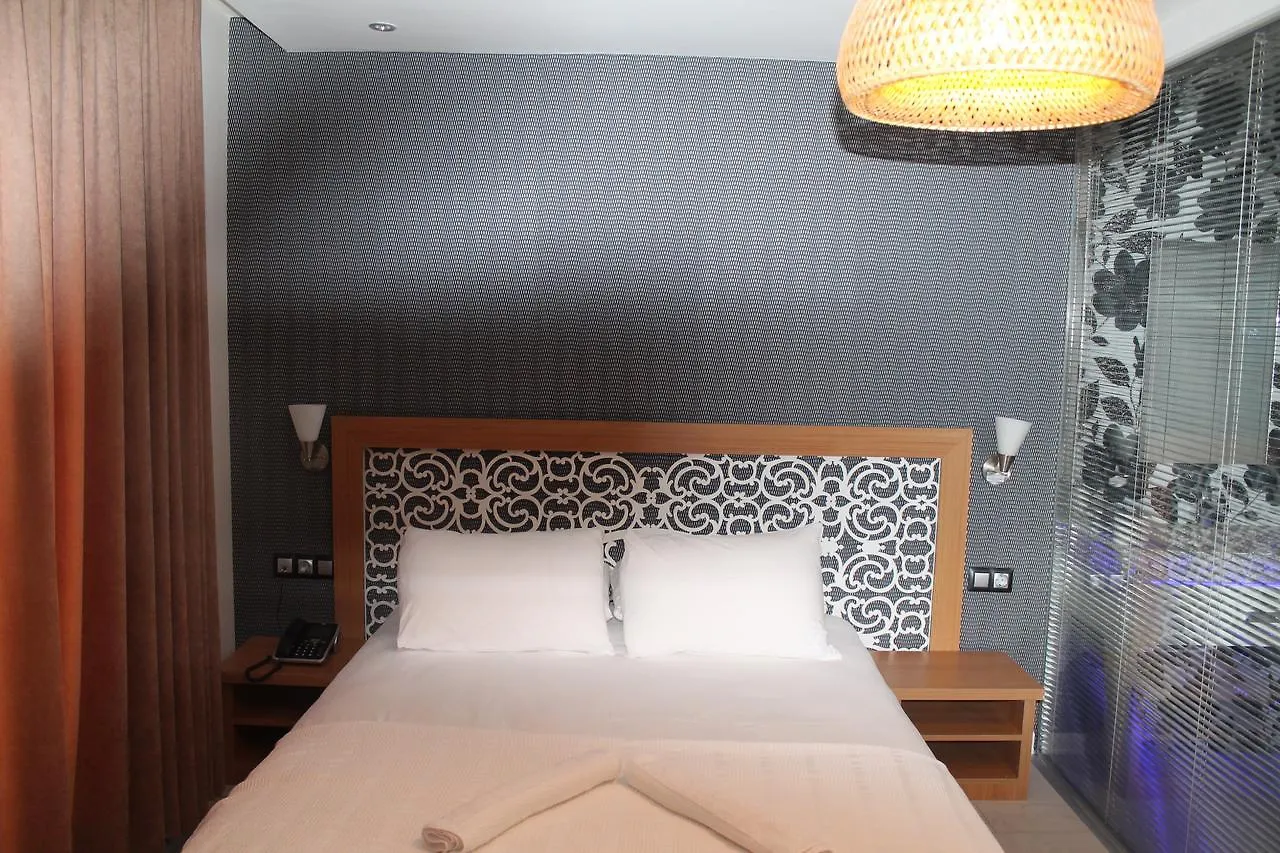 Lila Butik Hotel Dikili 3*,  Turquía